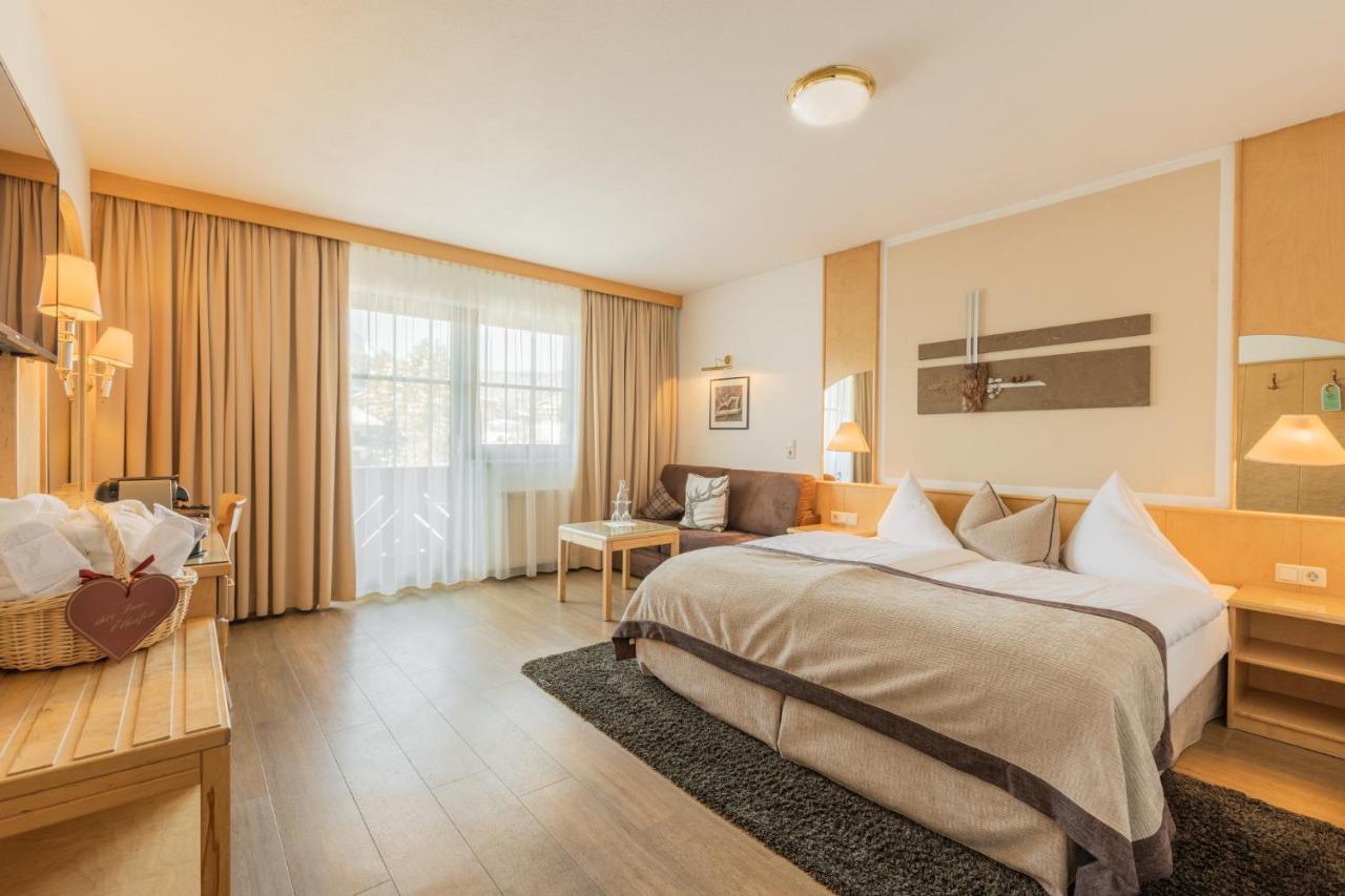 Hotel Central Seefeld in Tirol Dış mekan fotoğraf