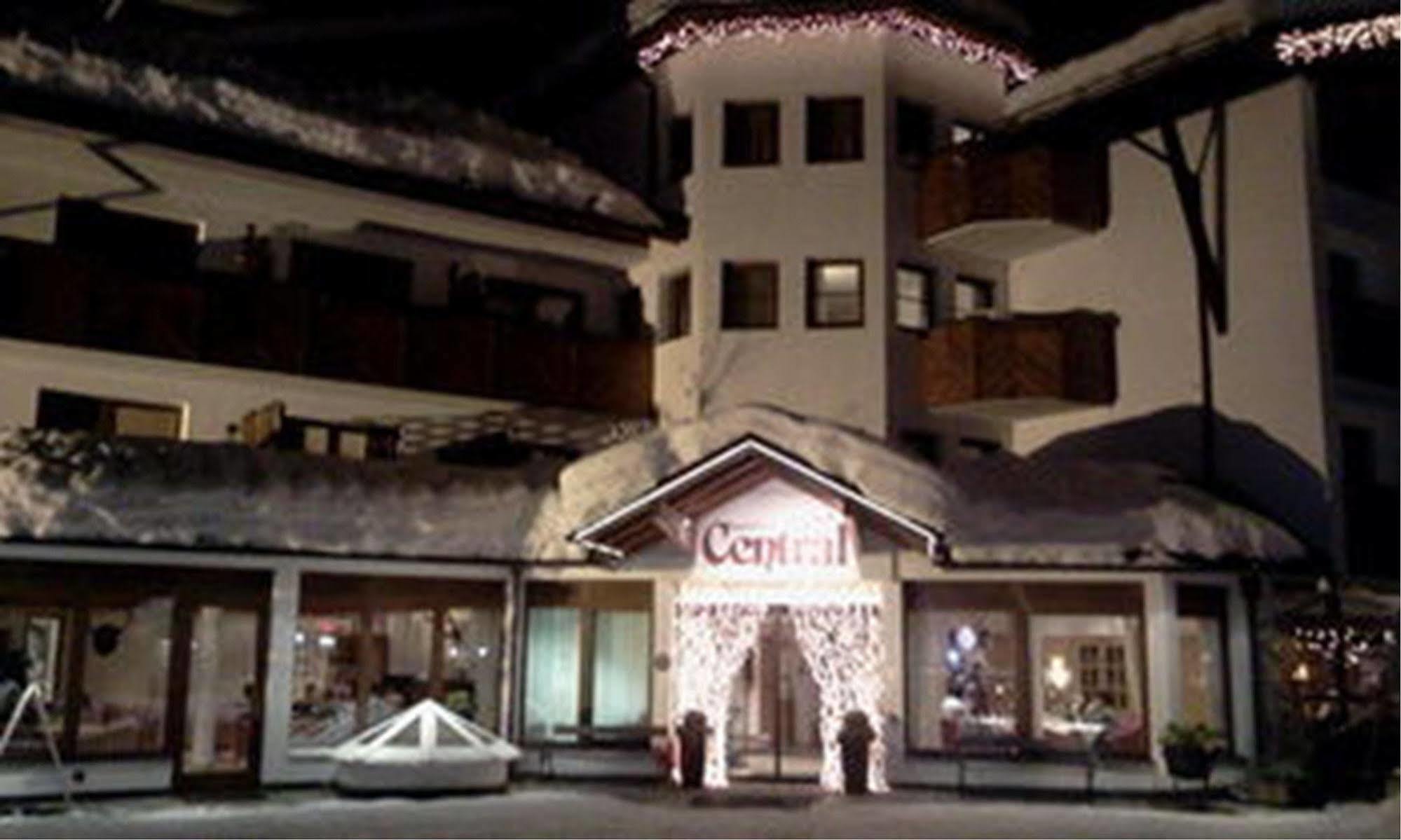 Hotel Central Seefeld in Tirol Dış mekan fotoğraf