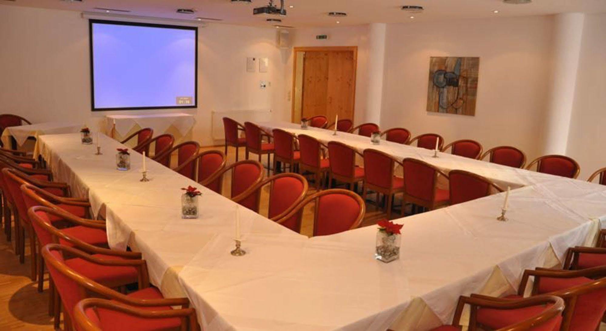 Hotel Central Seefeld in Tirol Dış mekan fotoğraf